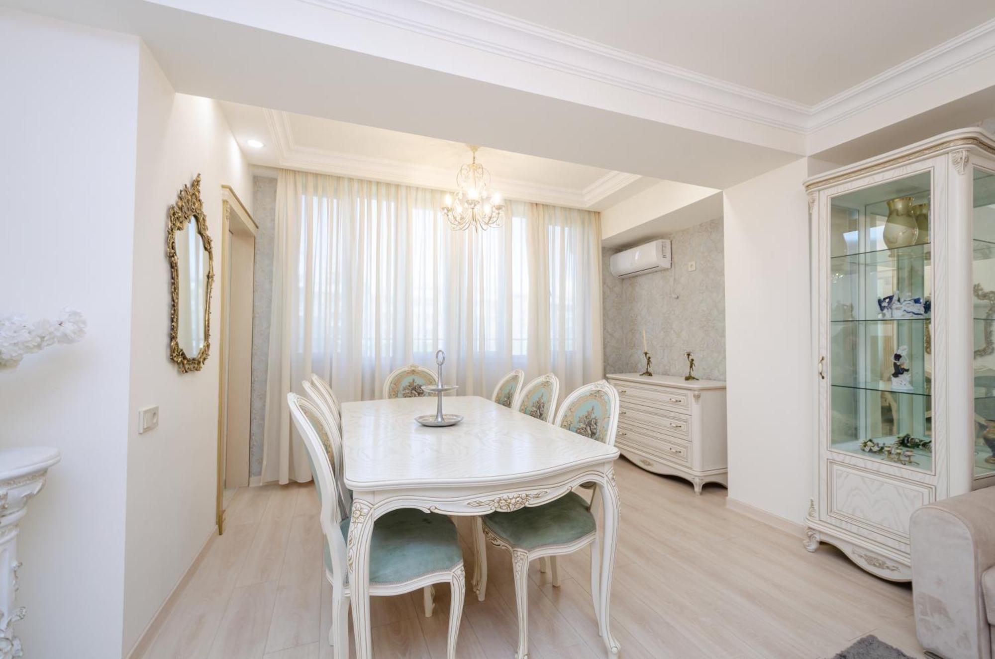 5A Beautiful Apartment In The Center Of The Capital Photo Original Jerevan Exteriör bild